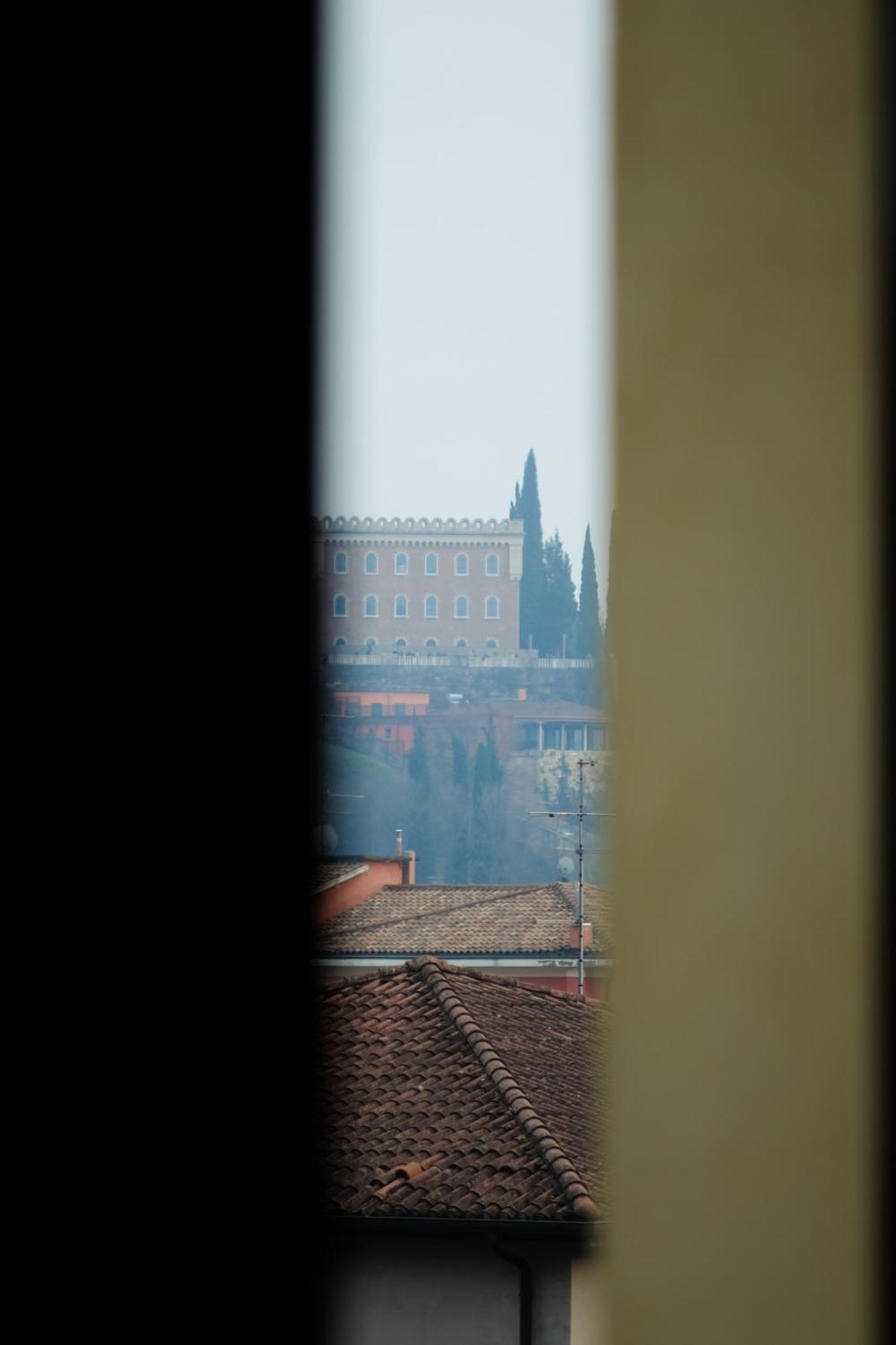 Naboo Verona Luxury Suites Bagian luar foto