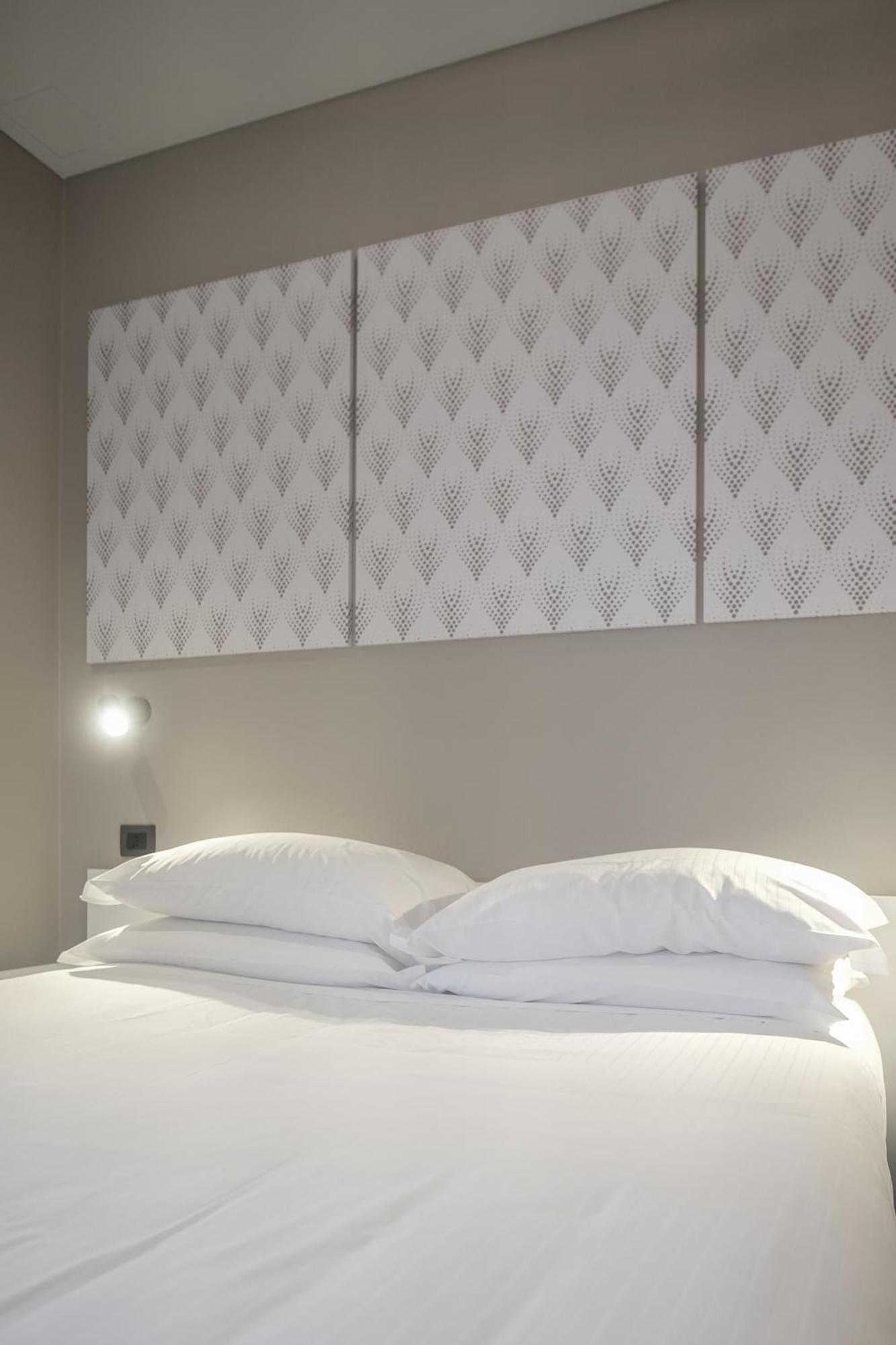 Naboo Verona Luxury Suites Bagian luar foto