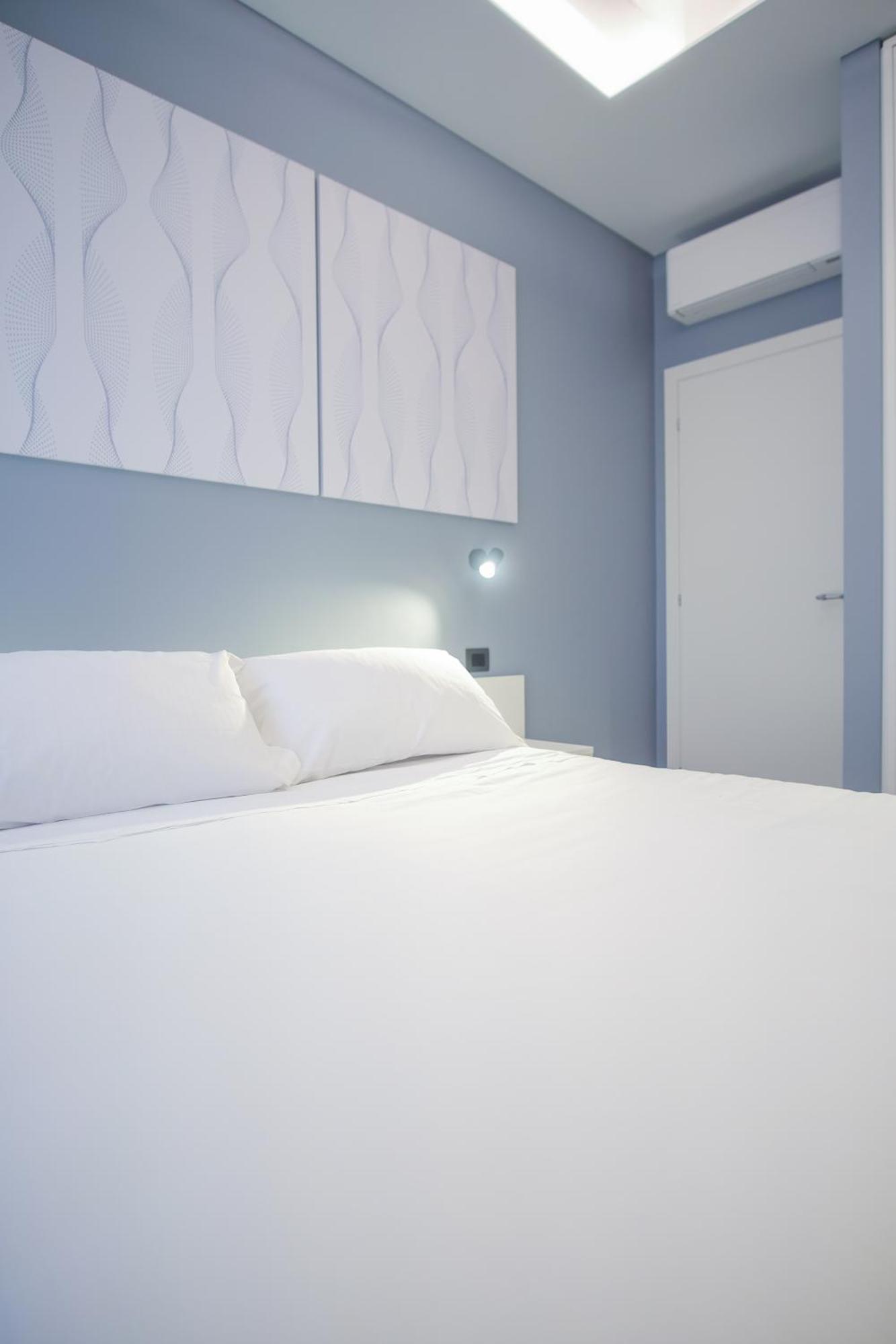 Naboo Verona Luxury Suites Bagian luar foto