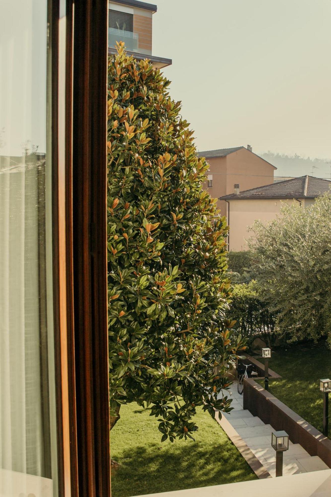 Naboo Verona Luxury Suites Bagian luar foto