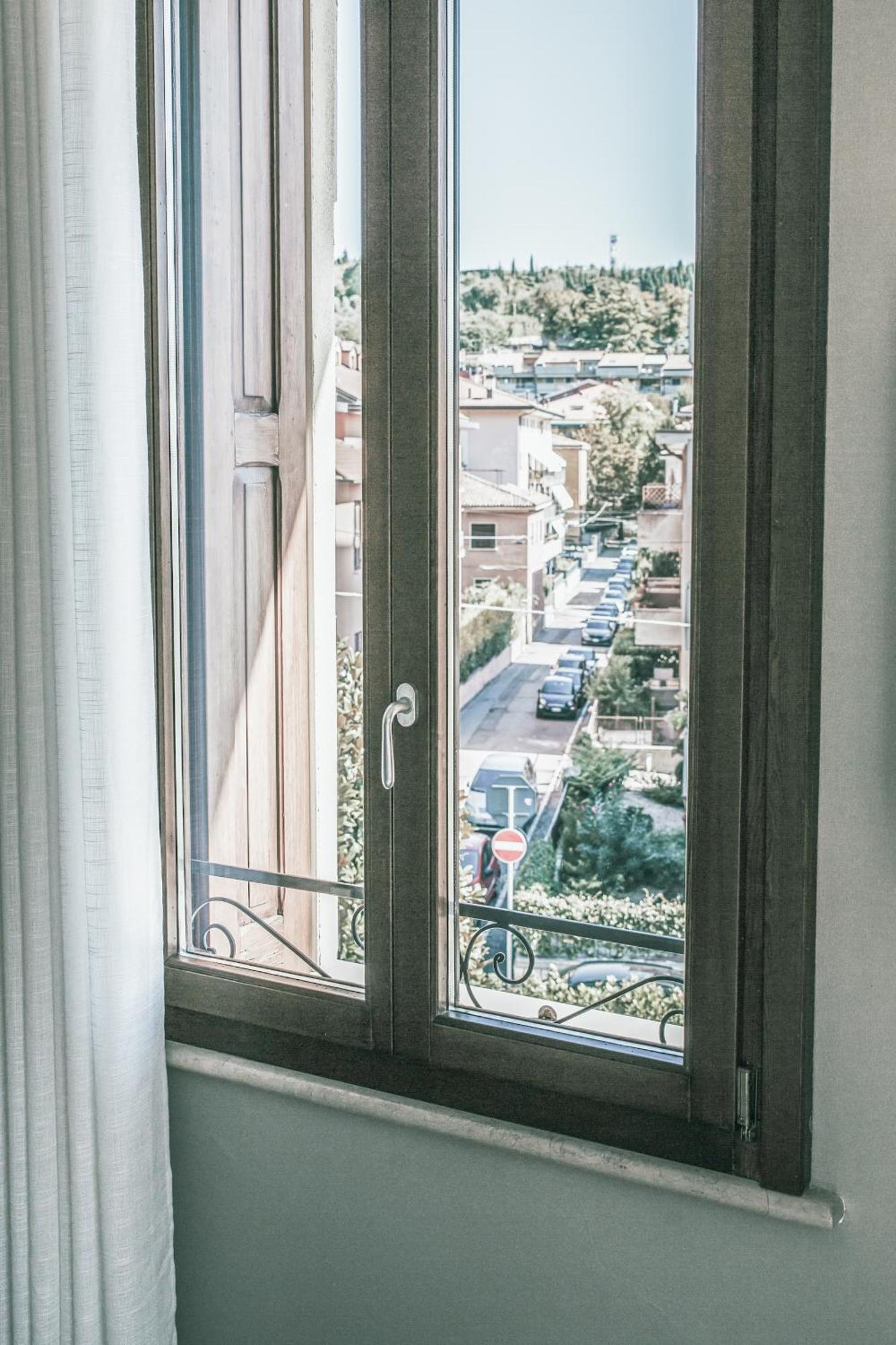 Naboo Verona Luxury Suites Bagian luar foto