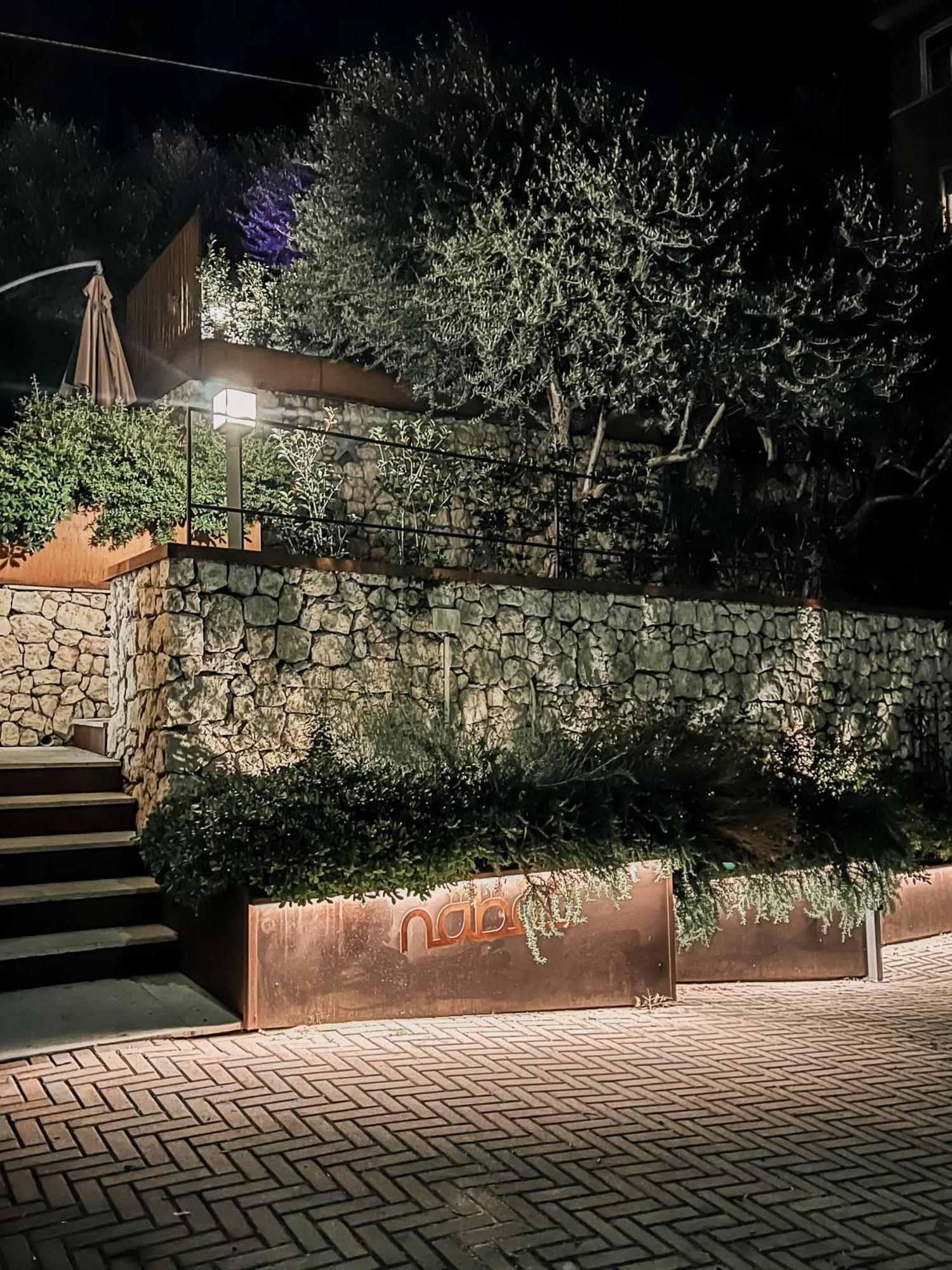 Naboo Verona Luxury Suites Bagian luar foto